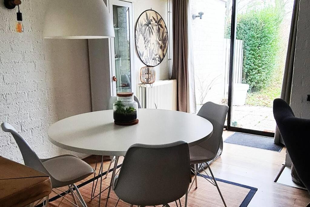 Ervaar Vredige Rust In Deze Charmante Knusse Bungalow Posterholt Esterno foto